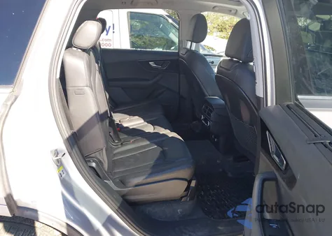 2018 Audi Q7 3.0T Premium z USA, uszkodzony, nr VIN WA1LABF76JD013818